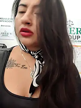 Snapshot of AMATISTA__16 chatting on July 2, 2026, 12:33 pm AMATISTA 16 online show from July 2, 2026, 12:33 pm