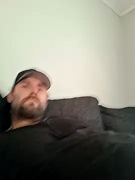 Snapshot of Bamse28 chatting on October 18, 2025, 2:40 pm Bamse28 online show from October 18, 2025, 2:40 pm