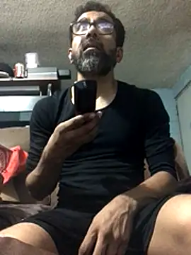 Snapshot of Granverga666 chatting on November 14, 2025, 6:45 am Granverga666 online show from November 14, 2025, 6:45 am