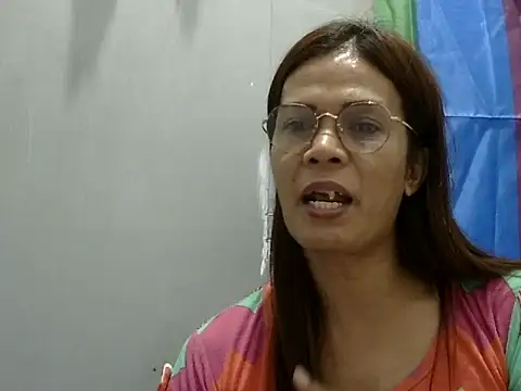 juicycum069 online show from March 22, 2026, 12:03 am