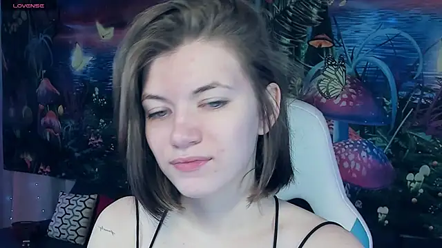 Snapshot of CathyBarnes chatting on September 18, 2025, 3:41 am CathyBarnes online show from September 18, 2025, 3:41 am