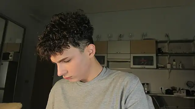 mystic evan online show from September 15, 2025, 2:17 pm