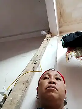 Mamapm20 online show from October 11, 2025, 9:52 am