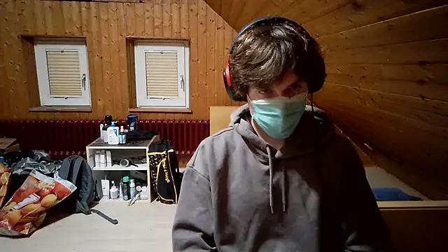 Imagerysin23 online show from February 5, 2026, 5:39 pm