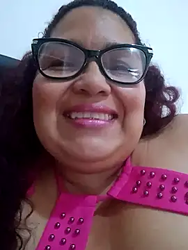 ladytropical1 online show from October 5, 2025, 8:18 pm