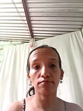 CarolineHans online show from September 18, 2025, 6:10 pm