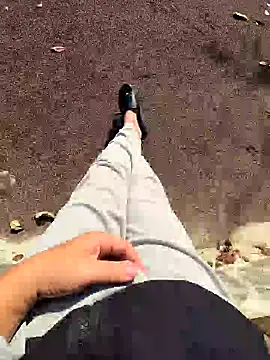 starvingo2002 online show from November 1, 2025, 5:09 am