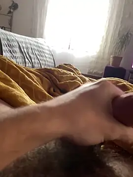 maxxoulax online show from December 4, 2025, 2:48 pm