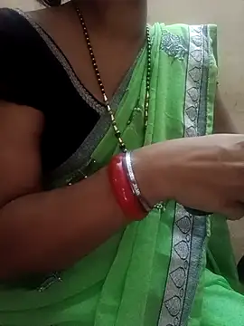 Snapshot of Love-pari08 chatting on November 2, 2025, 2:41 pm Love-pari08 online show from November 2, 2025, 2:41 pm