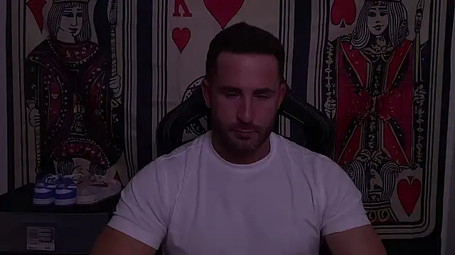 brettmycles28 online show from November 6, 2025, 5:08 am