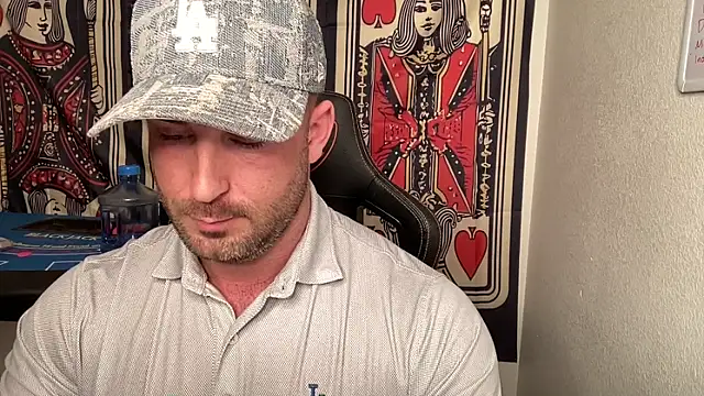 Snapshot of brettmycles28 chatting on February 3, 2026, 12:53 am brettmycles28 online show from February 3, 2026, 12:53 am