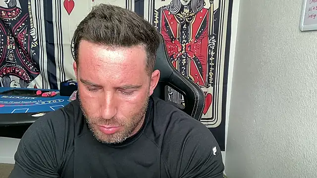 Snapshot of brettmycles28 chatting on February 5, 2026, 7:18 pm brettmycles28 online show from February 5, 2026, 7:18 pm