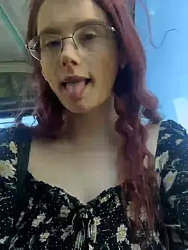 raen001 online show from April 25, 2026, 3:31 pm