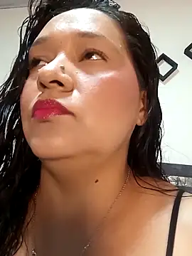 Snapshot of Laurasofia01 chatting on October 3, 2025, 3:31 pm Laurasofia01 online show from October 3, 2025, 3:31 pm