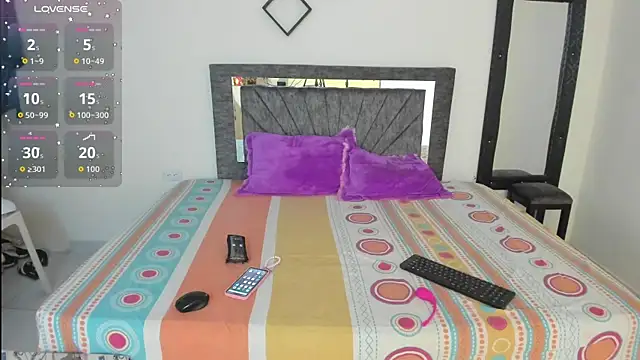 Snapshot of Laurasofia01 chatting on October 18, 2025, 4:30 pm Laurasofia01 online show from October 18, 2025, 4:30 pm