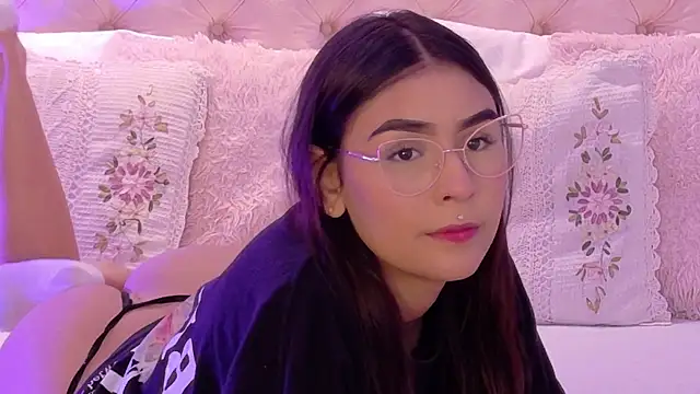 VioletBlaze online show from January 14, 2026, 12:44 pm