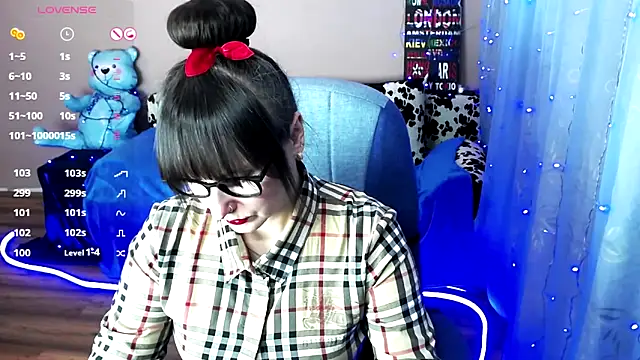 MilaRay online show from December 9, 2024, 10:54 am