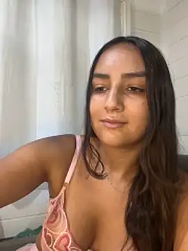 hannahhotwife online show from February 14, 2026, 7:21 pm