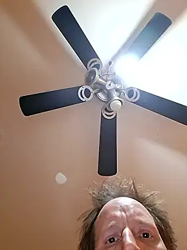 Lavoieya online show from January 10, 2026, 2:13 am