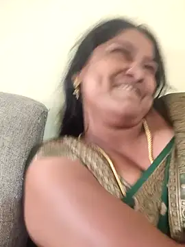 madavi123 online show from September 13, 2025, 5:18 am