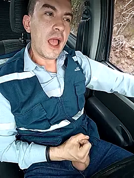 Blackaxes online show from November 12, 2025, 4:51 pm