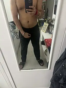 Snapshot of 7_INCH_MONSTER chatting on February 20, 2026, 8:16 am 7 INCH MONSTER online show from February 20, 2026, 8:16 am