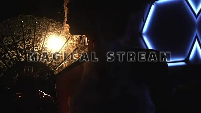 Snapshot of Alvuwkaa chatting on October 15, 2025, 7:41 am Alvuwkaa online show from October 15, 2025, 7:41 am