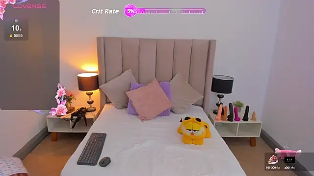 evvaa moon69 online show from September 22, 2025, 1:02 pm