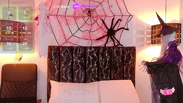 evvaa moon69 online show from October 20, 2025, 1:11 pm