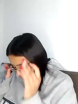 SofieLove 01 online show from March 1, 2026, 7:43 am