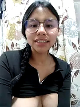 SofieLove 01 online show from March 13, 2026, 9:16 am