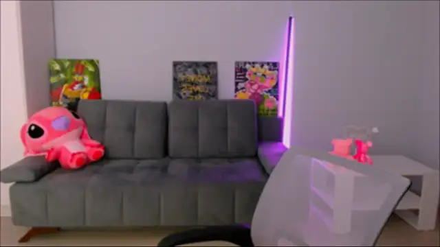 queenofthesense  online show from October 30, 2025, 4:08 pm