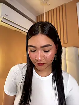 noa moon online show from February 1, 2026, 3:16 am