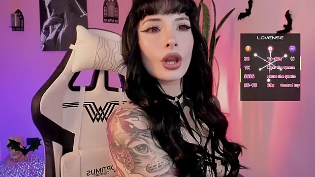 Snapshot of VelvetVampiree chatting on March 11, 2026, 12:27 am VelvetVampiree online show from March 11, 2026, 12:27 am