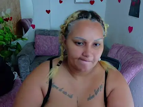 laleska montenegro online show from February 11, 2026, 4:39 am