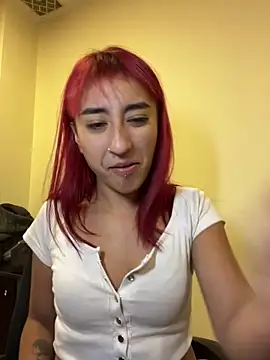 Snapshot of JuliethaDemon_ chatting on March 6, 2026, 2:02 pm JuliethaDemon online show from March 6, 2026, 2:02 pm