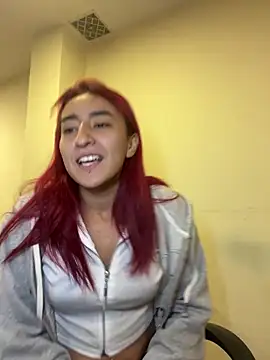 Snapshot of JuliethaDemon_ chatting on March 31, 2026, 1:33 pm JuliethaDemon online show from March 31, 2026, 1:33 pm