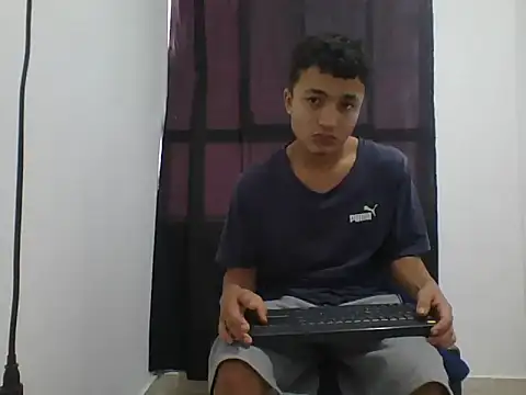 yissus 20  online show from October 16, 2025, 2:51 pm