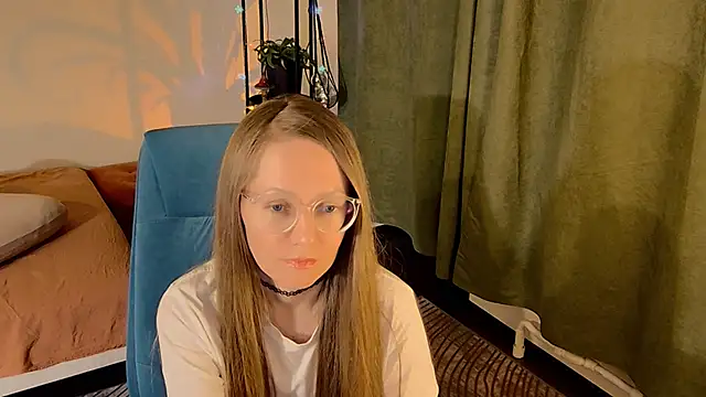  Goldilocks  online show from October 11, 2025, 3:32 pm