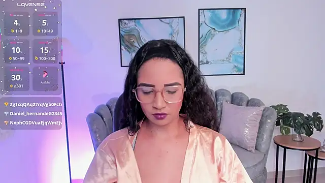 Sharon breezee online show from October 12, 2025, 4:22 am