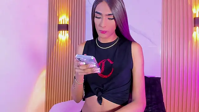 Snapshot of imtammy_lynn_ chatting on February 4, 2026, 12:00 pm imtammy lynn online show from February 4, 2026, 12:00 pm