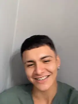 Leo santoro online show from September 29, 2025, 1:27 pm