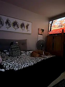 petalsexy online show from September 24, 2025, 11:30 pm