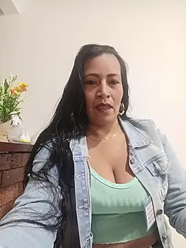 PAULA20- online show from September 27, 2025, 1:05 pm