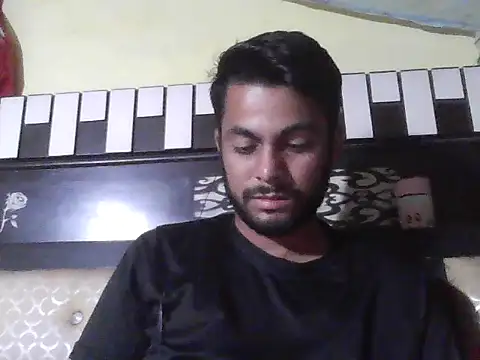 Snapshot of ursdreamperson chatting on October 13, 2025, 12:49 pm ursdreamperson online show from October 13, 2025, 12:49 pm