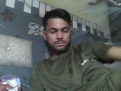 Snapshot of ursdreamperson chatting on October 24, 2025, 3:52 pm ursdreamperson online show from October 24, 2025, 3:52 pm