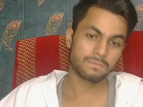 Snapshot of ursdreamperson chatting on July 9, 2026, 1:37 pm ursdreamperson online show from July 9, 2026, 1:37 pm