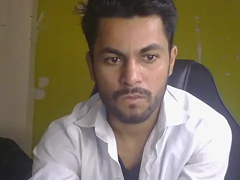 Snapshot of ursdreamperson chatting on July 15, 2026, 2:06 am ursdreamperson online show from July 15, 2026, 2:06 am