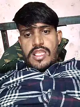 krishjaat43 online show from November 5, 2025, 2:39 pm