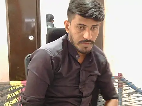 krishjaat43 online show from November 15, 2025, 7:16 am